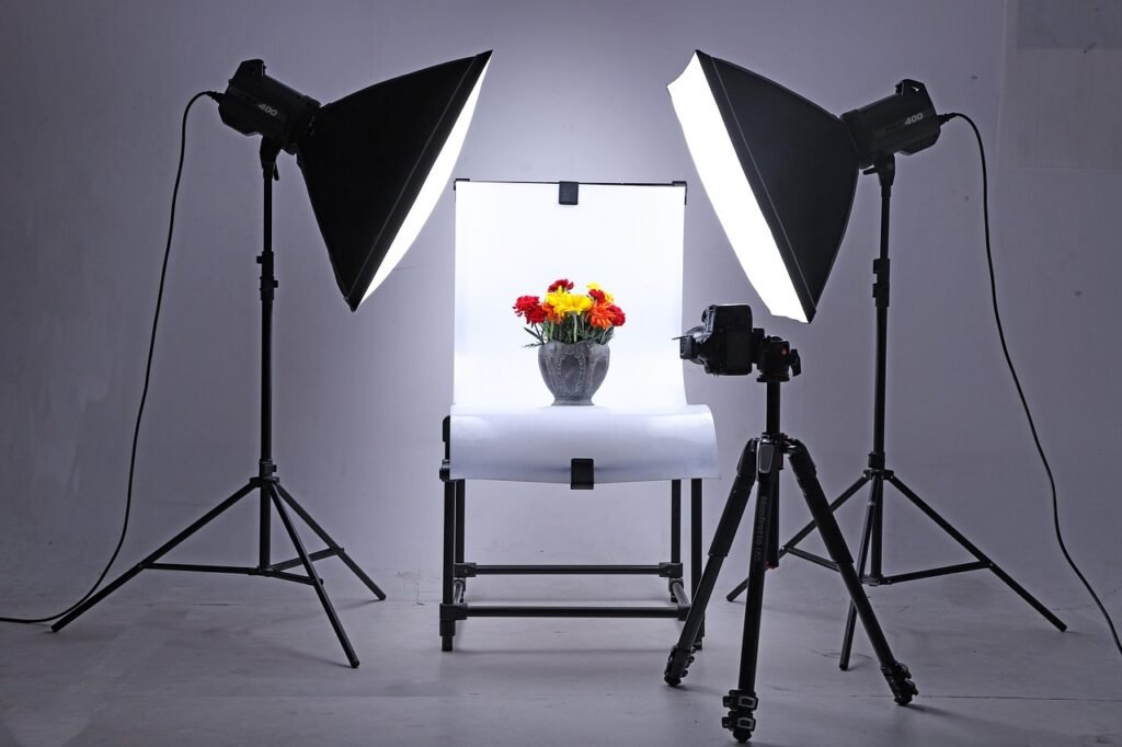 photography, beautiful flowers, lighting, studio, digital photography, flower background, product photography, still life photography, lighting equipment, tripod, flower wallpaper, camera, digital camera, nature, flowers, vase